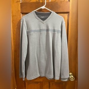 Van Heusen Flex long-sleeve shirt.  Size Small.  NWT!